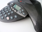 Preview: Poly SoundStation2 (analog) Konferenztelefon mit Display, erweiterbar ohne Netzteil 2201-16200-001 Refurbished