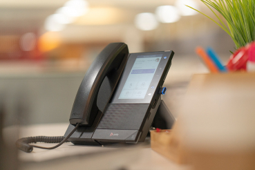 Poly CCX 500 Business Media Phone with Open SIP, PoE 82Z78AA, 2200-49720-025