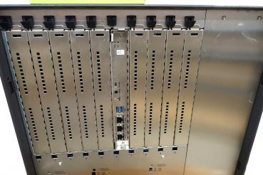 Preview: OSBiz X8 System mit OCCLA, OCCB3, SLMU24, SLMAV24N, SSD, Lizenzen L30251-U600-G661 Refurbished