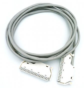 SIVAPAC auf SIVAPAC Kabel 5m für Patchpanel für OSBiz X8 & HiPath3800 L30251-U600-A450 NEU