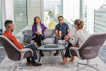 Poly Sync 60 USB-A USB-C Bluetooth Speakerphone Microsoft Teams Certified 77P41AA, 216873-01