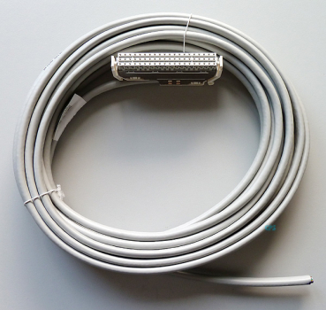 HVT-Kabel 10m 24 DA SIVAPAC auf open end OSBiz X8 & HiPath 3800 L30251-U600-A498 NEU