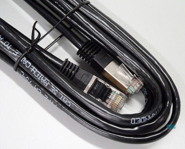 LAN-Kabel CAT5 RJ45 Stecker geschirmt 3m schwarz 1AB045210132-100