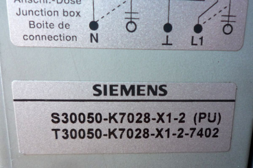 Netzverteiler ACDPX S30050-K7028-X1-2 Refurbished