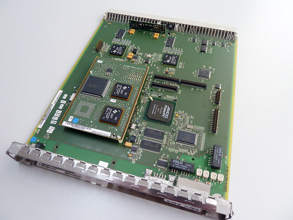 STMI2 HG1500 with module S30807-Q5697-X200 for HiPath 4000 S30810