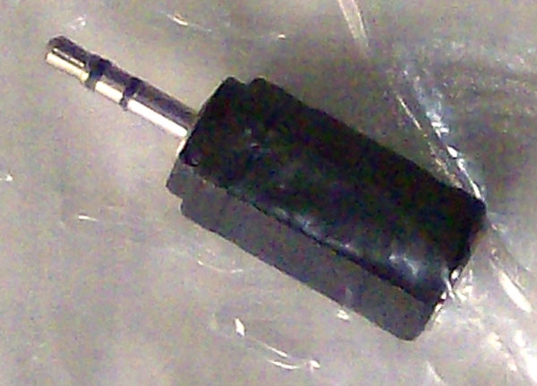 Adapter Klinkenstecker 2,5mm auf Klinkenbuchse 3,5mm NEU