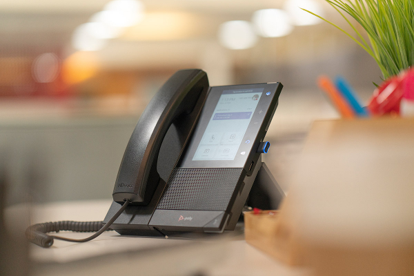 Poly CCX 500 Business Media Phone with Open SIP, PoE 82Z78AA, 2200-49720-025