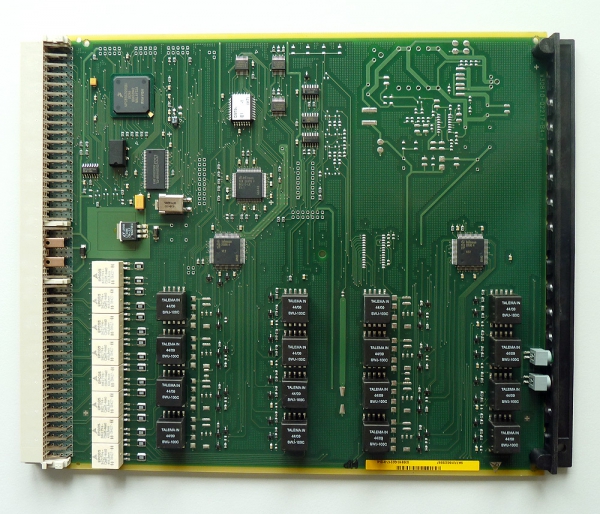 Digital S0 Module STMD3 HiPath 3800 & OSBiz X8 L30251-U600-A94 S30810-Q2217-X10 Refurbished