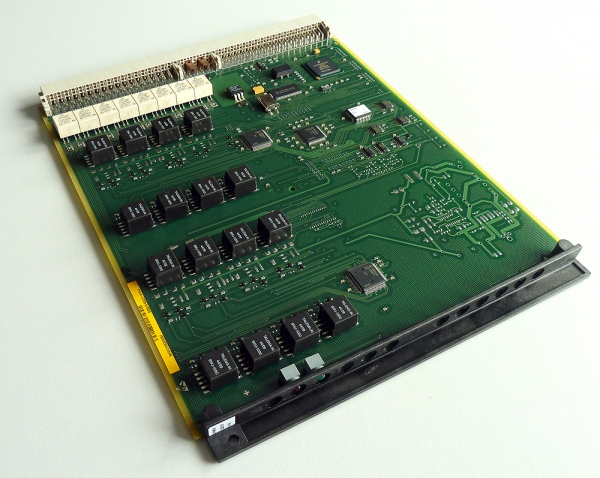 Digital S0 Module STMD3 HiPath 3800 & OSBiz X8 L30251-U600-A94 S30810-Q2217-X10 Refurbished