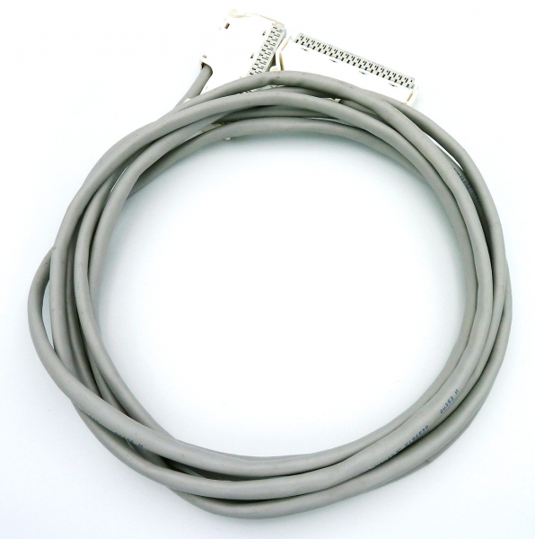 Kabel 5m für Patchpanel SIVAPAC auf SIVAPAC HiPath 3800 L30251-U600-A450 NEU