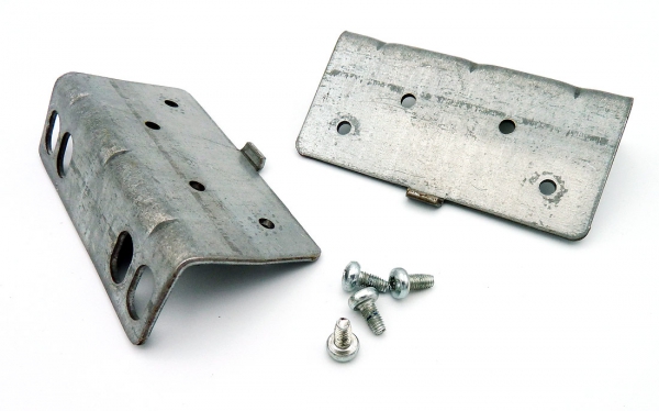Rack mounting bracket, 19 inch, 2 brackets with 4 screws C39165-A7027-D4, L30251-U600-A171 Refurbished