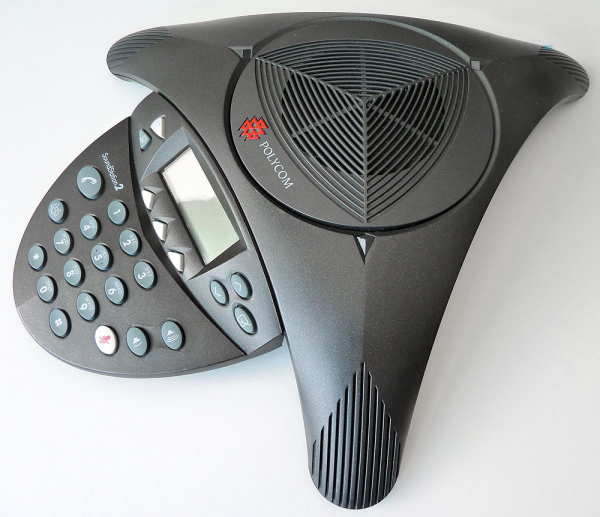 Poly SoundStation2 (analog) conference phone with display, Expandable without Power Supply 2201-16200-601 Refurbished