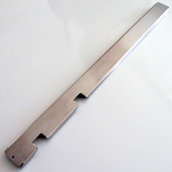 Rear cover panel for peripheral slots for OpenScape X8 & HiPath 3800 L30251-U600-A437 NEW