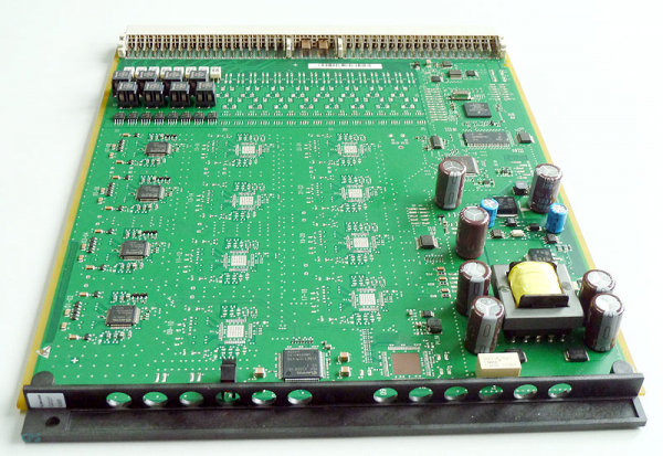 Analog subscriber module (8 a/b) SLMAV8N L30251-U600-A816 S30810-Q2227-X300 NEW