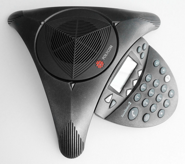 Poly SoundStation2 (analog) Konferenztelefon mit Display, erweiterbar ohne Netzteil 2201-16200-001 Refurbished